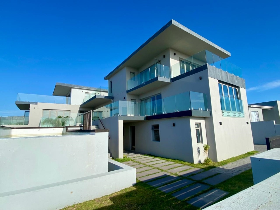 7 Bedroom Property for Sale in Gansbaai Central Western Cape